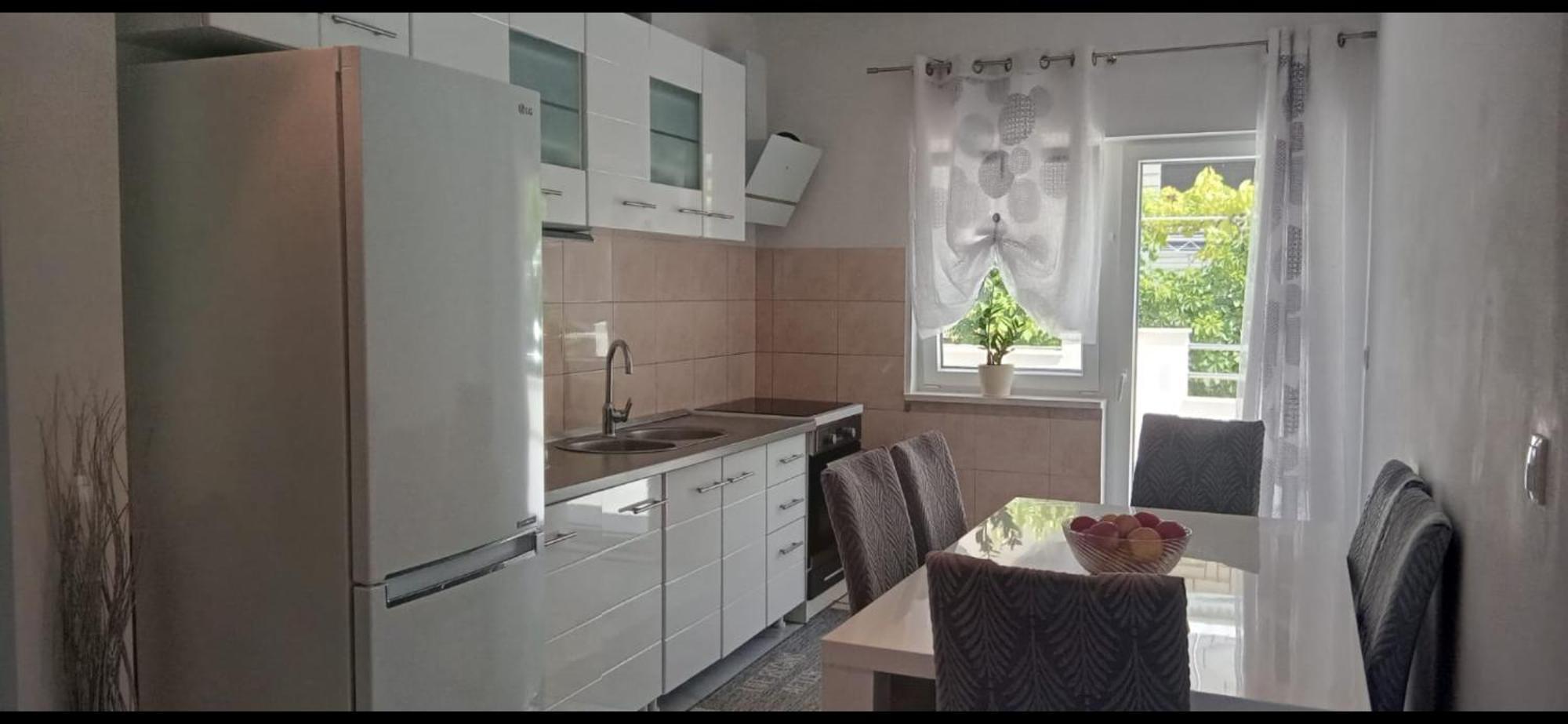 Apartment Biskupovic Dugi Rat Εξωτερικό φωτογραφία